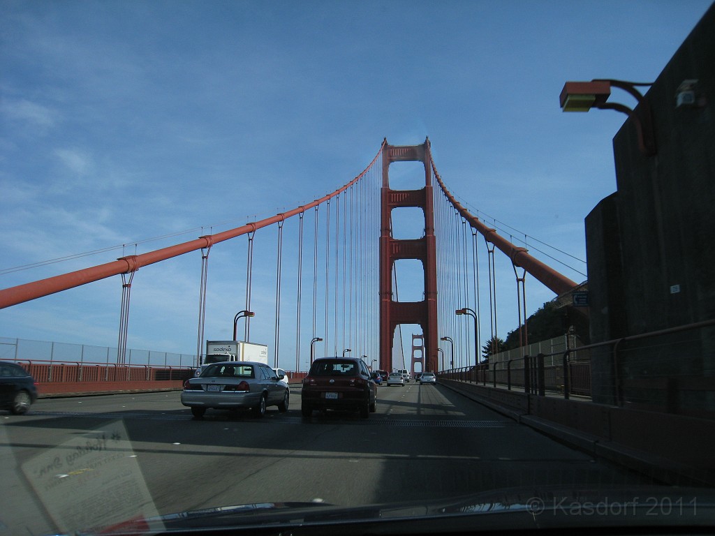 2011 Bay 2 Breakers Friday 1065.JPG - I was able to participate in the 100th annual running of the Bay to Breakers 12K race in San Francisco California. A weekend for sightseeing and racing.